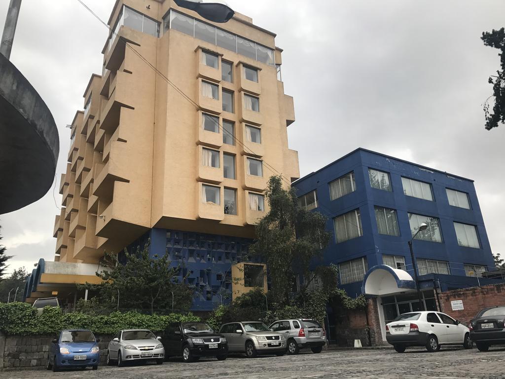 Hotel Savoy Inn Quito Exterior photo